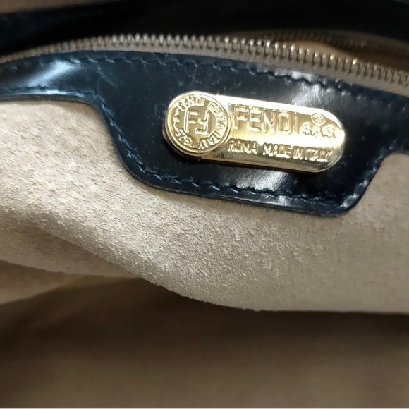 FENDI FF LOGO AUTHENTIC TOTE BAG ZIPPER TOP BIG ZUCCA PURSE GREAT CONDITION! - Picture 9 of 9